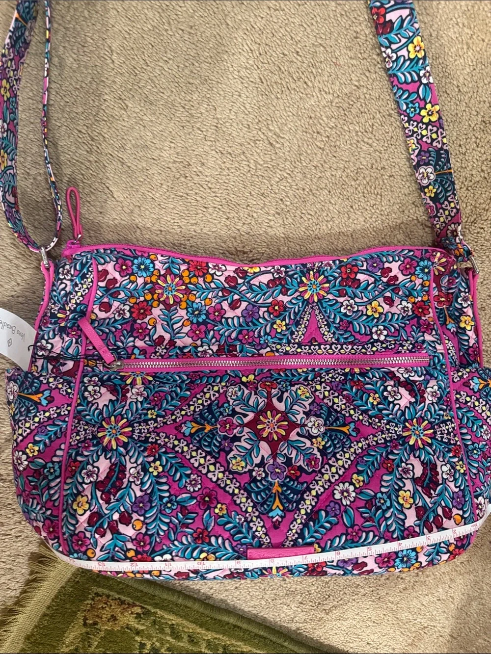 WOW POSHMARK - Authentic Vera Bradley NWT Iconic Large On The Go Crossbody!